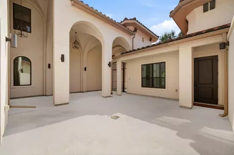 Exterior - 27418 Jacobs Path Ln, Spring, TX 77386 photo 7 of 10