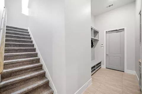 Entry Way - 27418 Jacobs Path Ln, Spring, TX 77386 photo 3 of 4