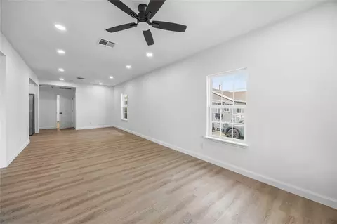 1303 4th St, Galena Park, TX 77547