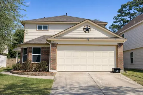 16734 Warbler Dr, Conroe, TX 77385 photo 1