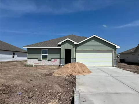 353 Combine Rd, Snook, TX 77878