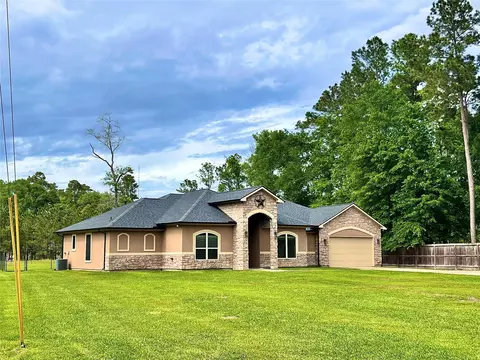 Exterior - 27639 Concho Dr, Splendora, TX 77372 photo 2 of 12