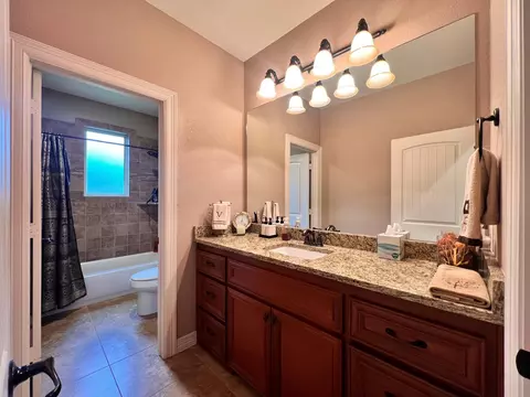 Bath - 27639 Concho Dr, Splendora, TX 77372 photo 5 of 6