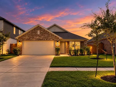 13313 Dalvay Beach Dr, La Marque, TX 77568