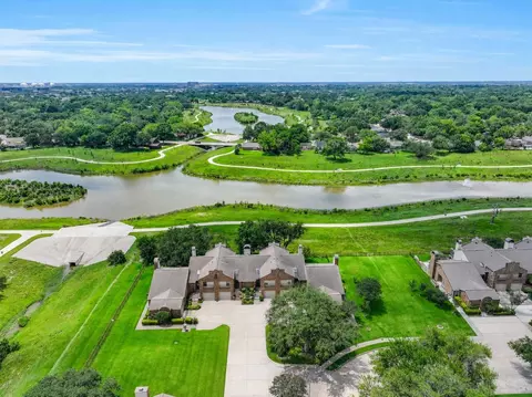 15952 Seahorse Dr #282, Houston, TX 77062