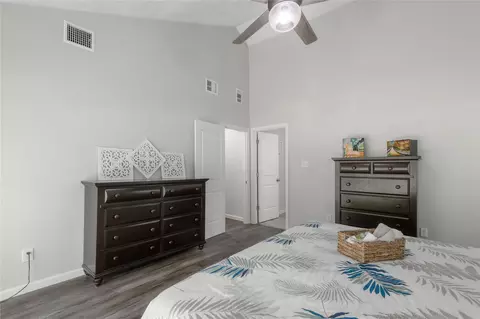 Bedroom - 110 N Bailey St, Trinity, TX 75862 photo 3 of 8