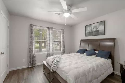 Bedroom - 110 N Bailey St, Trinity, TX 75862 photo 5 of 8