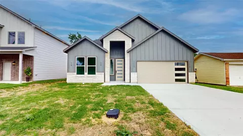 1721 Valley View Dr, La Porte, TX 77571