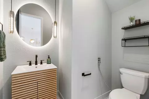 Bath - 25031 Karacabey Ct, Spring, TX 77389 photo 1 of 5