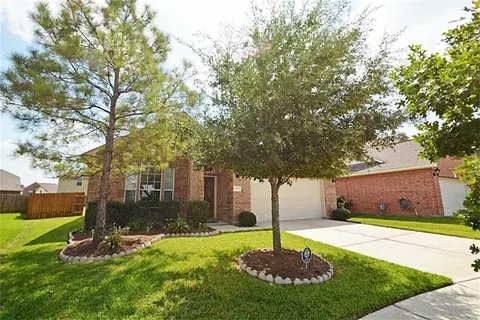19711 Heron Shadow Ct, Richmond, TX 77407