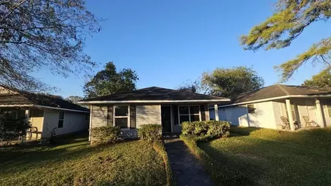 11919 Greenmesa Dr, Houston, TX 77044