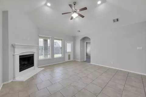 Living - 5615 Glenfield Spring Ln, Spring, TX 77389 photo 4 of 4