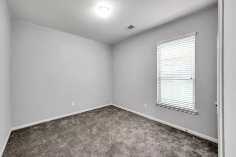Bedroom - 5615 Glenfield Spring Ln, Spring, TX 77389 photo 3 of 4