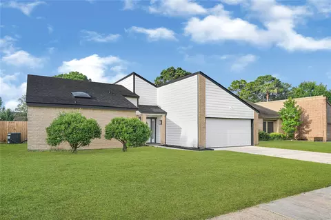 15810 Parksley Dr, Houston, TX 77059