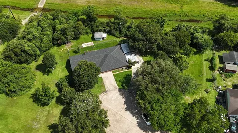 12614 C Bar Dr, Santa Fe, TX 77510