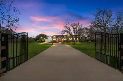 6209 E Fm 1462 Rd, Rosharon, TX 77583