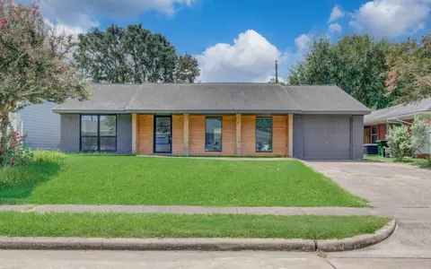 4009 Omeara Dr, Houston, TX 77025
