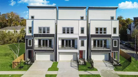3229 Tuam St, Houston, TX 77004