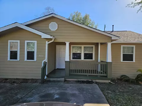 7013 Saint Augustine St, Houston, TX 77021