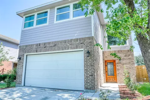 7006 Cheshire Park Rd, Houston, TX 77088