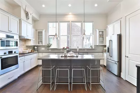 2303 Kolbe Run Ln, Houston, TX 77080