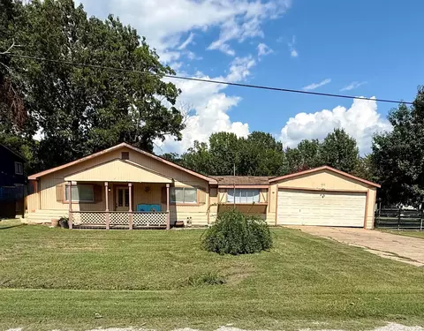 282 Water View Dr, Livingston, TX 77351