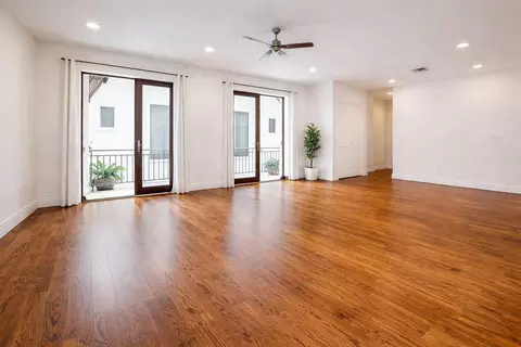 5307 Nett St #C, Houston, TX 77007