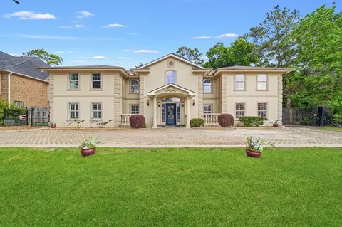 11730 Denise Dr, Houston, TX 77024