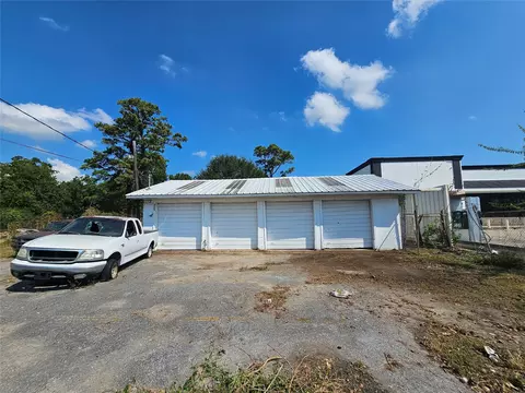 5009 Tidwell Rd, Houston, TX 77016