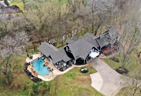 3340 Precinct Line Rd, Richmond, TX 77406