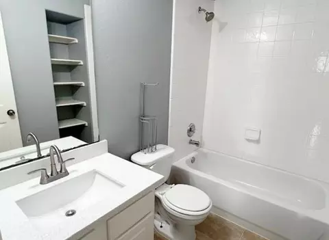 Bath - 5007 Amorgas Isle Dr, Spring, TX 77388 photo 4 of 4