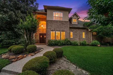 21 Wedgewood Dr W, Montgomery, TX 77356