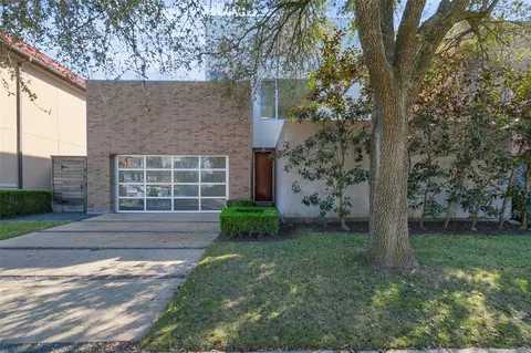 2425 Southgate Blvd, Houston, TX 77030 photo 1