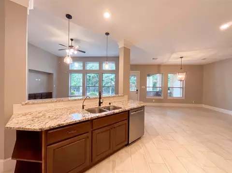 Kitchen - 31403 Imperial Bluff Ct, Spring, TX 77386 photo 3 of 3