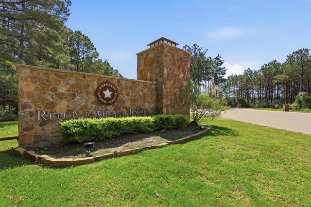 16030 Forest Mill Rd, Willis, TX 77378