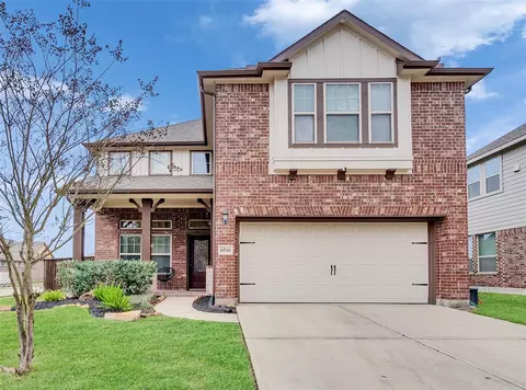 6530 Hunters Creek Ln, Baytown, TX 77521