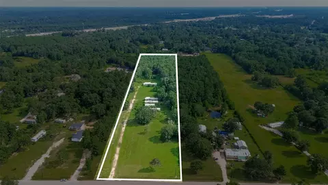 905 County Road 379, Cleveland, TX 77328