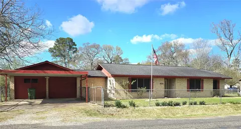 2303 Laird St, Dayton, TX 77535
