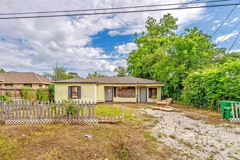 8022 Talton St, Houston, TX 77028