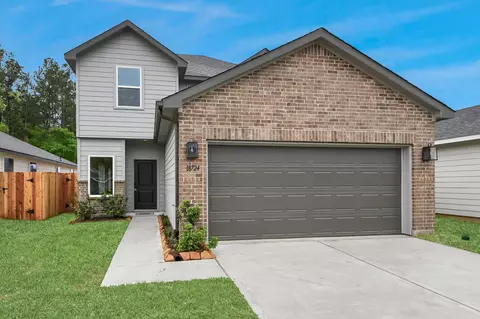 Exterior - 18724 Loom Dr, Conroe, TX 77306 photo 2 of 8
