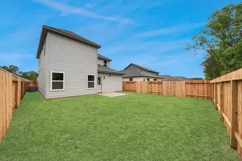 Exterior - 18724 Loom Dr, Conroe, TX 77306 photo 8 of 8