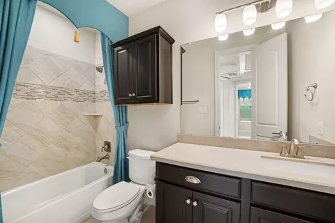 Bath - 3810 Everly Bend Dr, Spring, TX 77386 photo 4 of 8
