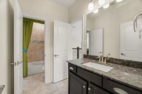 Bath - 3810 Everly Bend Dr, Spring, TX 77386 photo 6 of 8