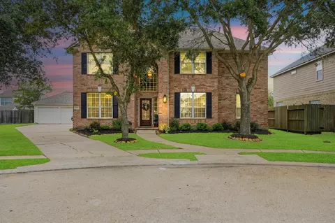 2211 Indigo Cove Ct, League City, TX 77573