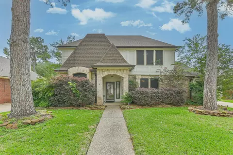 7710 Brook Springs Dr, Houston, TX 77095