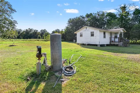 Exterior - 3014 Fm 524 Rd, Sweeny, TX 77480 photo 7 of 8