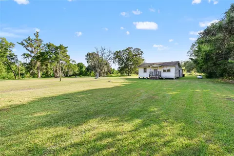 Exterior - 3014 Fm 524 Rd, Sweeny, TX 77480 photo 3 of 8