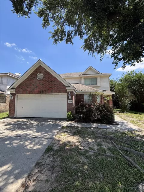 10818 Meadow Walk Ln, Houston, TX 77067