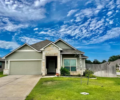1916 Thorndyke Ln, Bryan, TX 77807