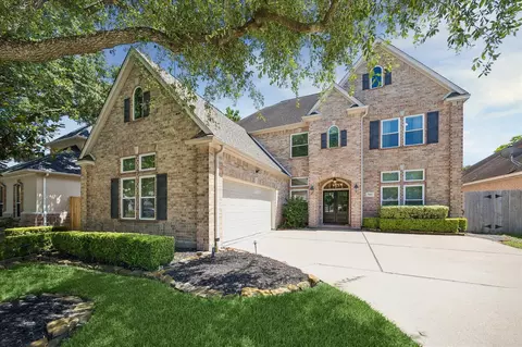 7923 N Wellington Ct, Houston, TX 77055